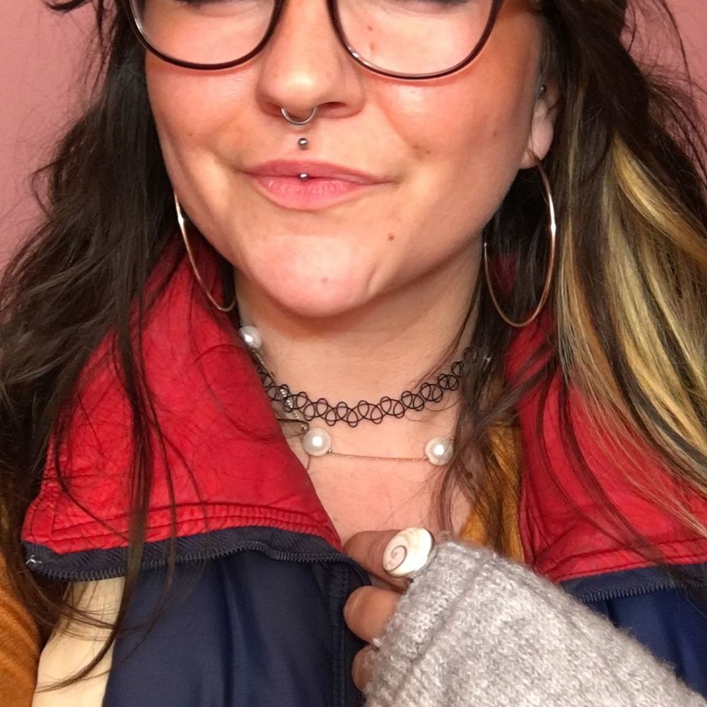 Meet your Posher, Emma